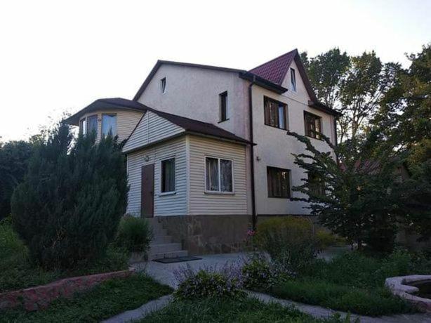 Куренiвський Двiр Kijev Kültér fotó